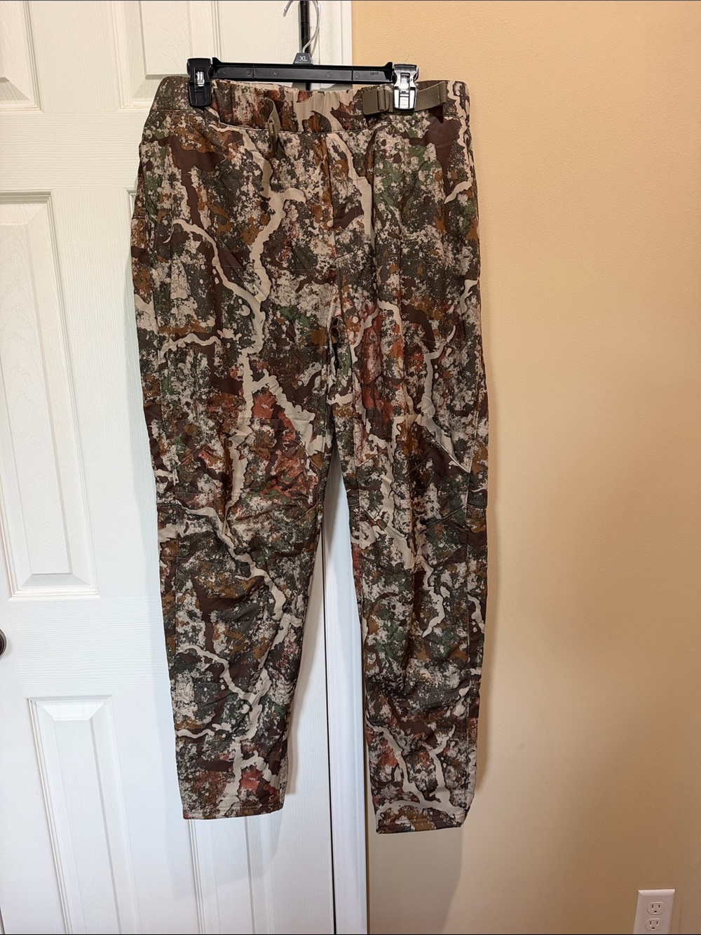 First lit Men's Camouflage Hunt Pants - Multicolor